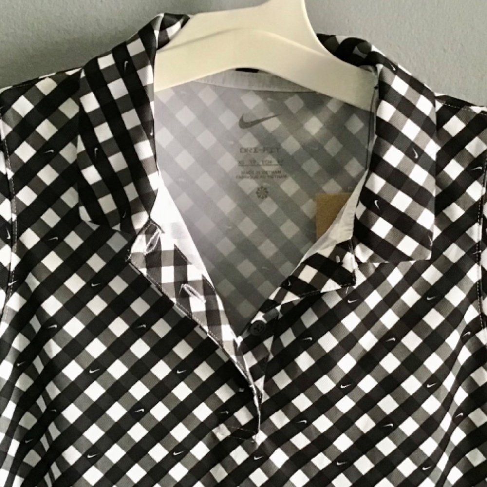 NWT~Nike Women’s Dri-Fit Sleeveless Golf Polo Shirt~Black and WhiteSize XS - Picture 7 of 14
